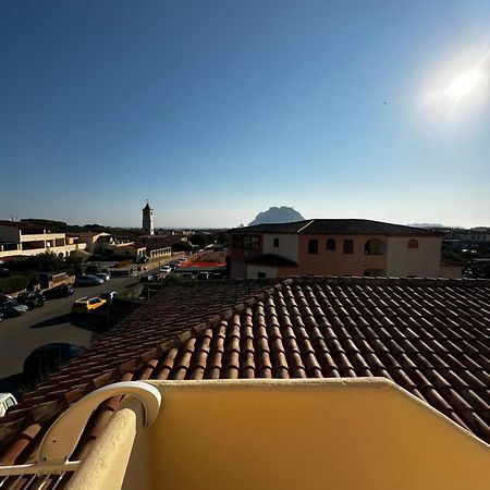 Il Girasole Casa Vacanze Porto San Paolo  Exteriör bild